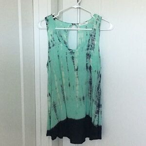 Blu Pepper Green Cut Out Sleeveless Tank Top